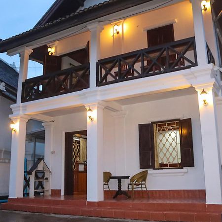 Nirasim Villa Luang Prabang Buitenkant foto