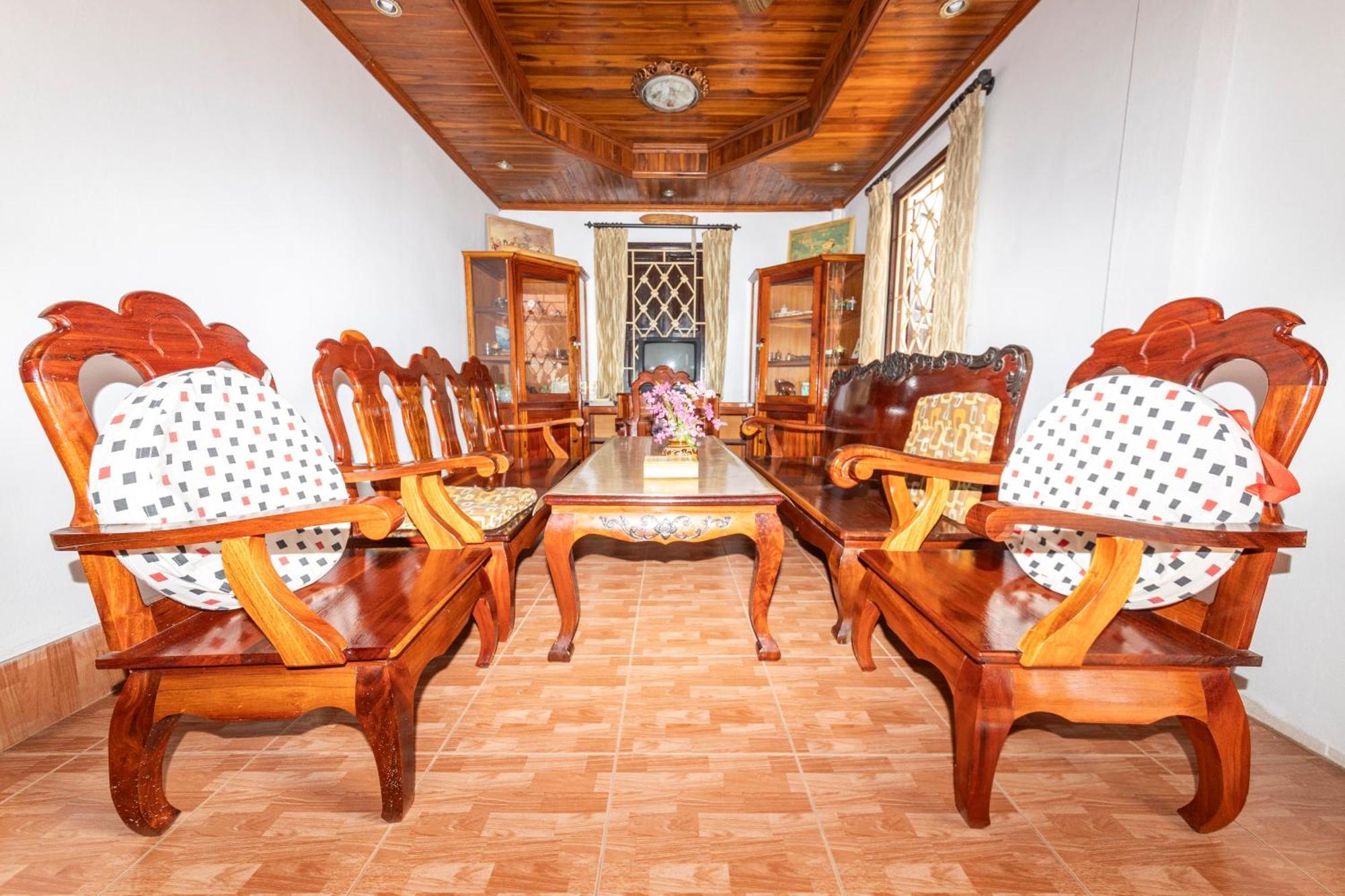 Nirasim Villa Luang Prabang Buitenkant foto
