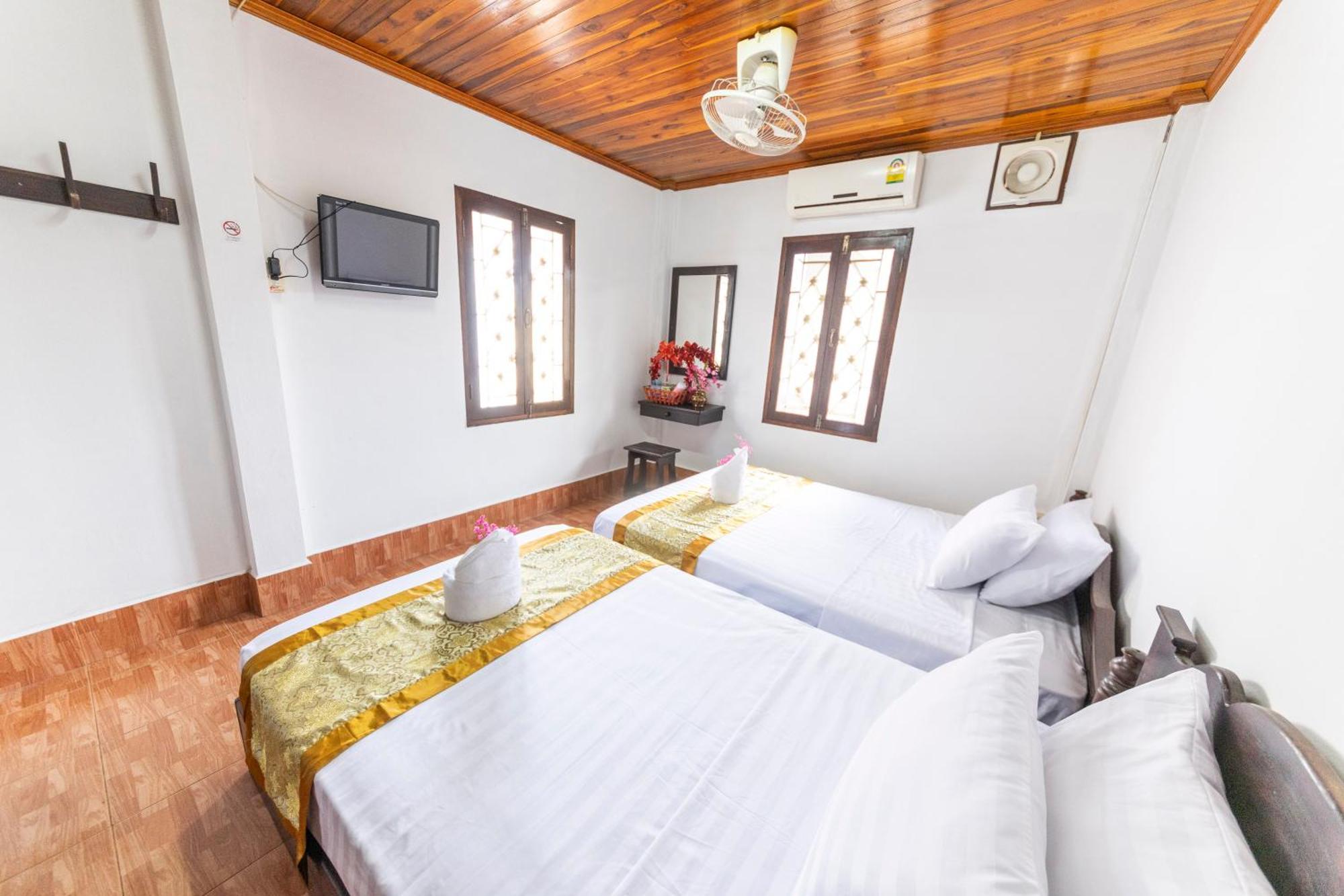 Nirasim Villa Luang Prabang Buitenkant foto