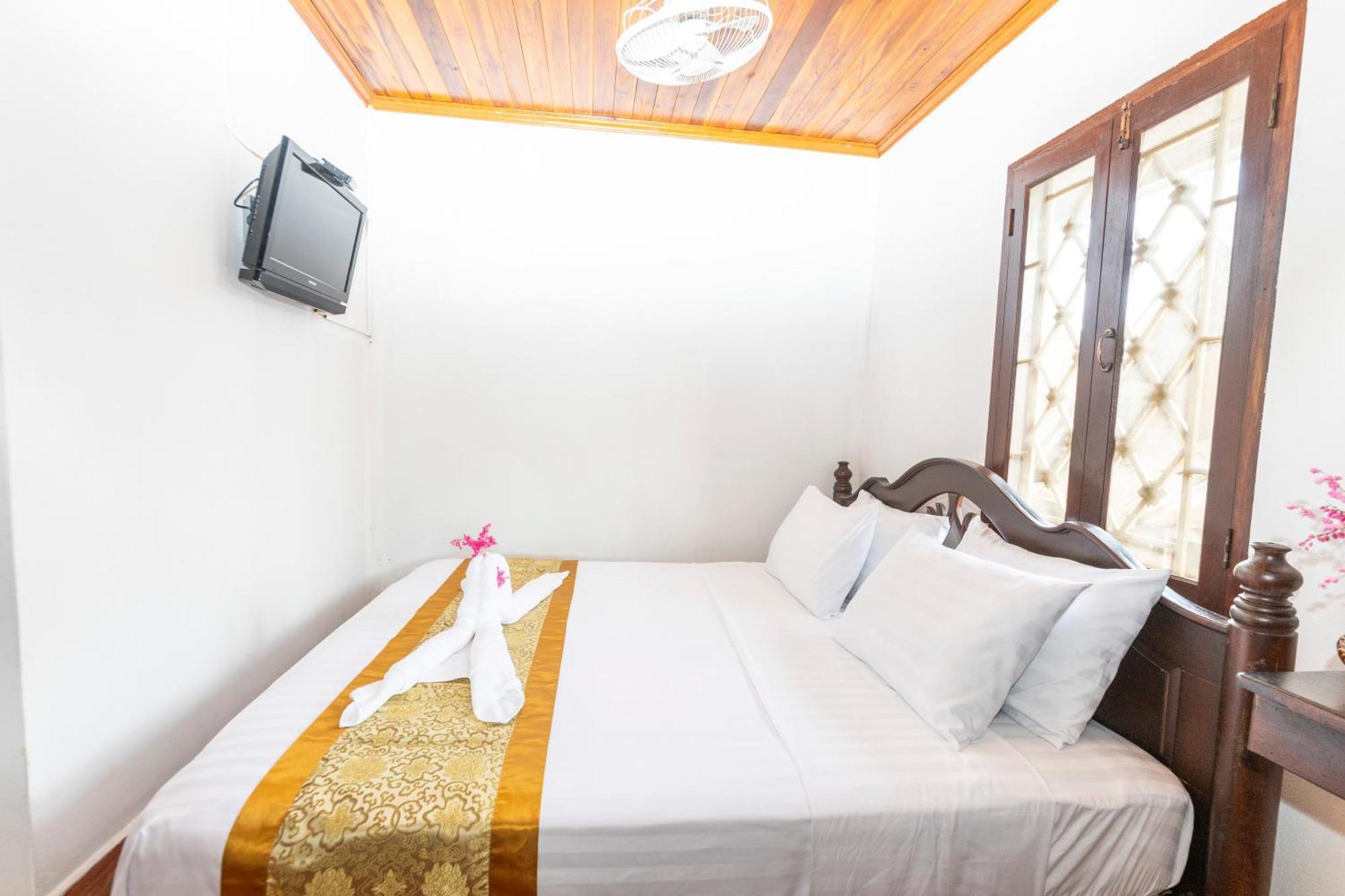 Nirasim Villa Luang Prabang Buitenkant foto