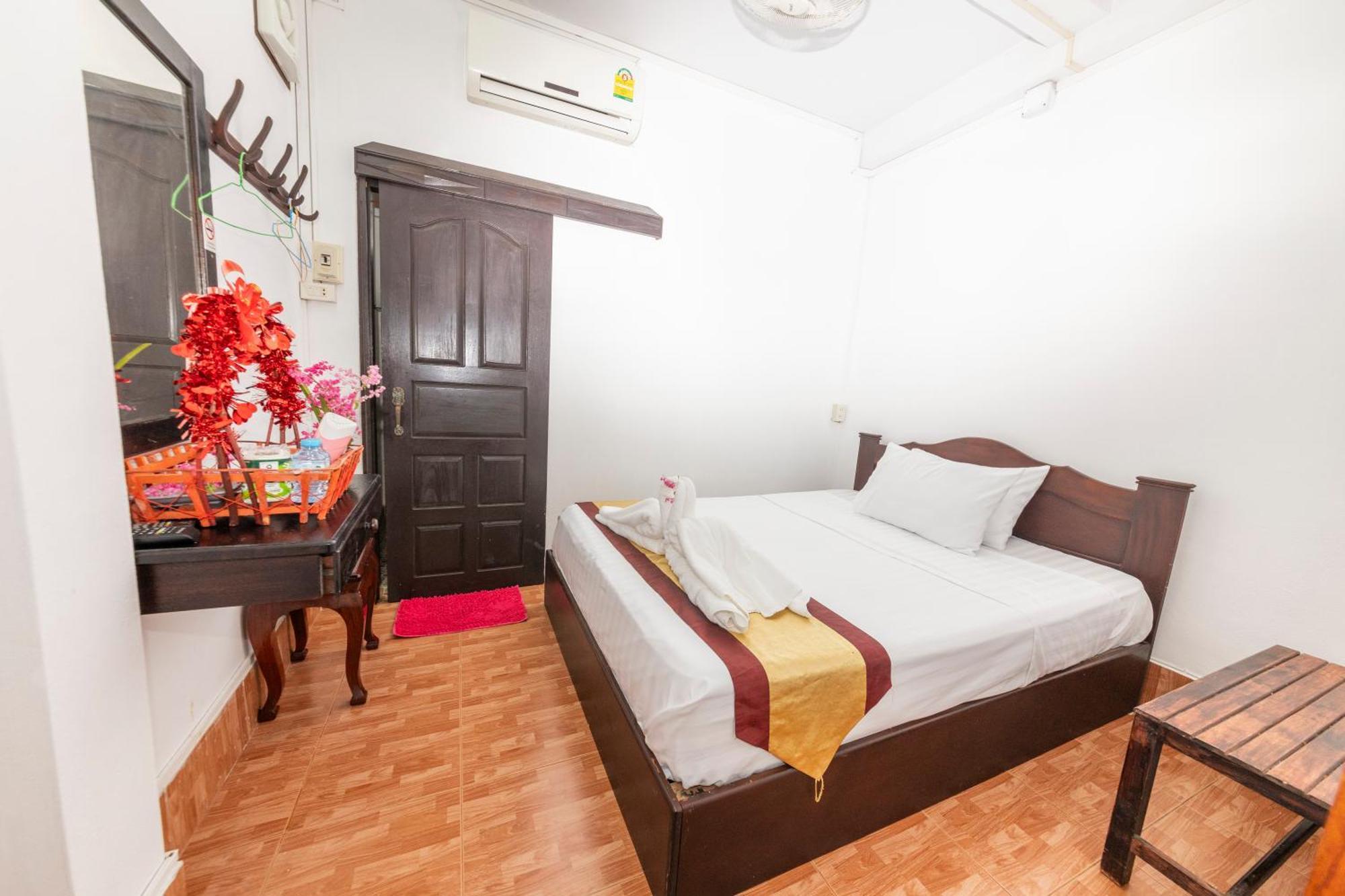 Nirasim Villa Luang Prabang Buitenkant foto